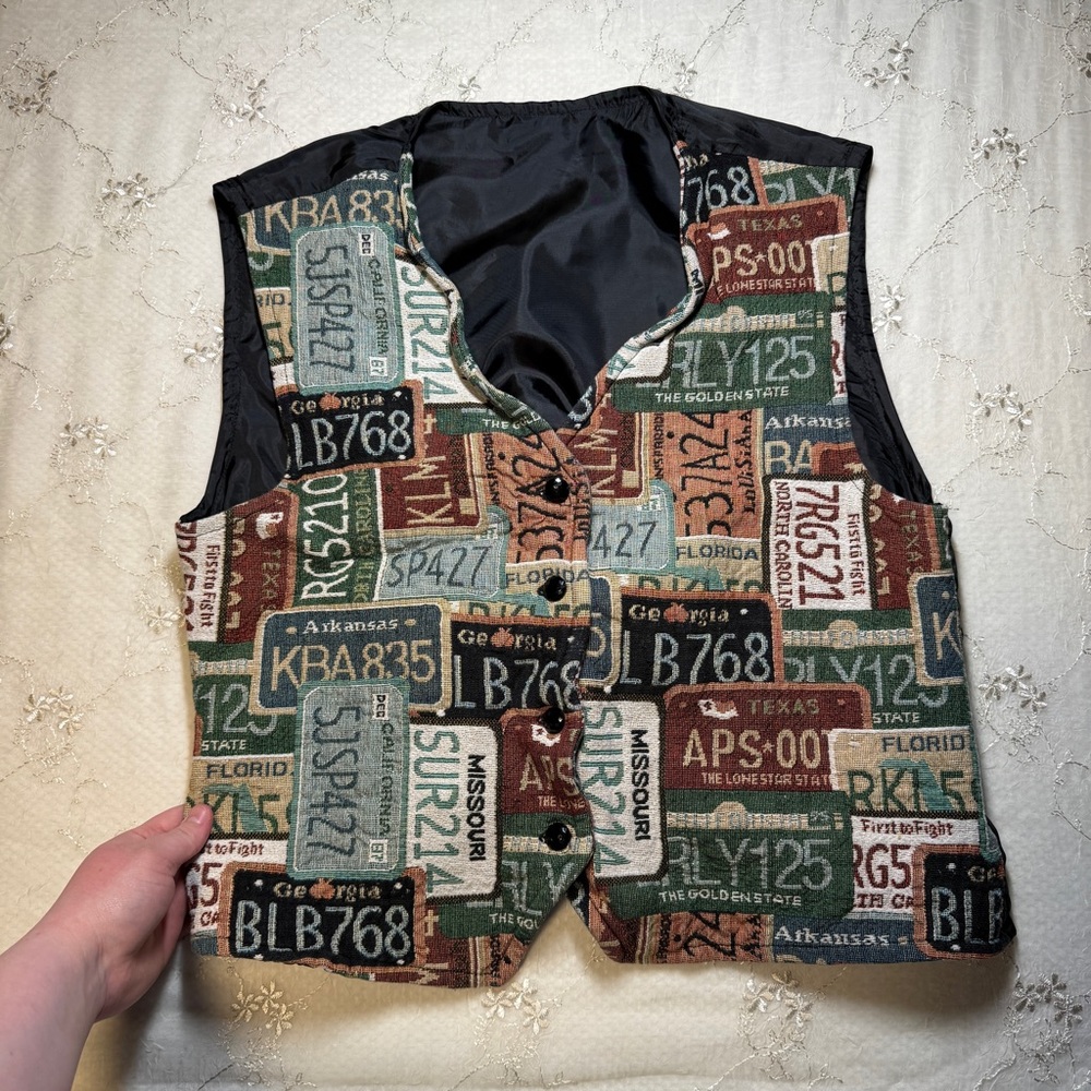 vintage united states license plate tapestry button up vest – best fit medium